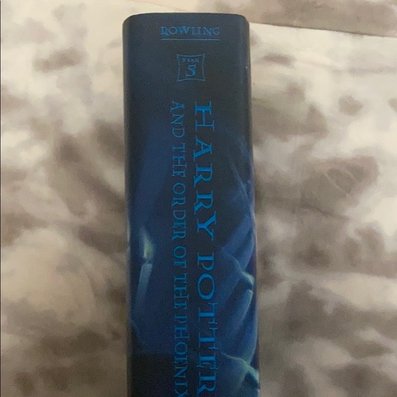 𝘏𝘢𝘳𝘳𝘺 𝘗𝘰𝘵𝘵𝘦𝘳 𝘉𝘰𝘰𝘬 5 📖 - Picture 2 of 4